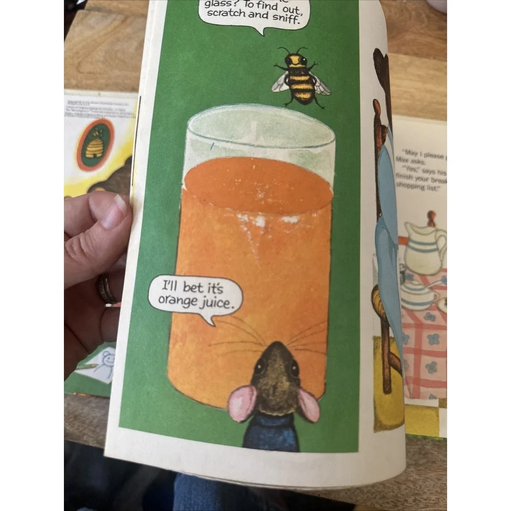 Vtg RARE 1972 Golden Scratch And Sniff Book Max The Nosey Bear Still SMELLS Fun! - Picture 8 of 13